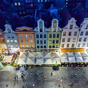 Holland House Old Town Lejlighedshotel
